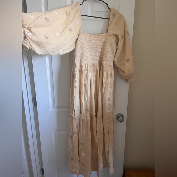 Free People Dahlia Embroidered Dress in Pearl Island - Picture 2 of 3